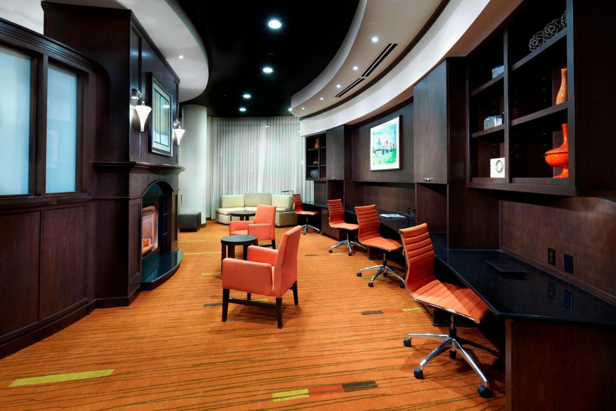 Courtyard By Marriott Pittsburgh West Homestead Waterfront Екстер'єр фото