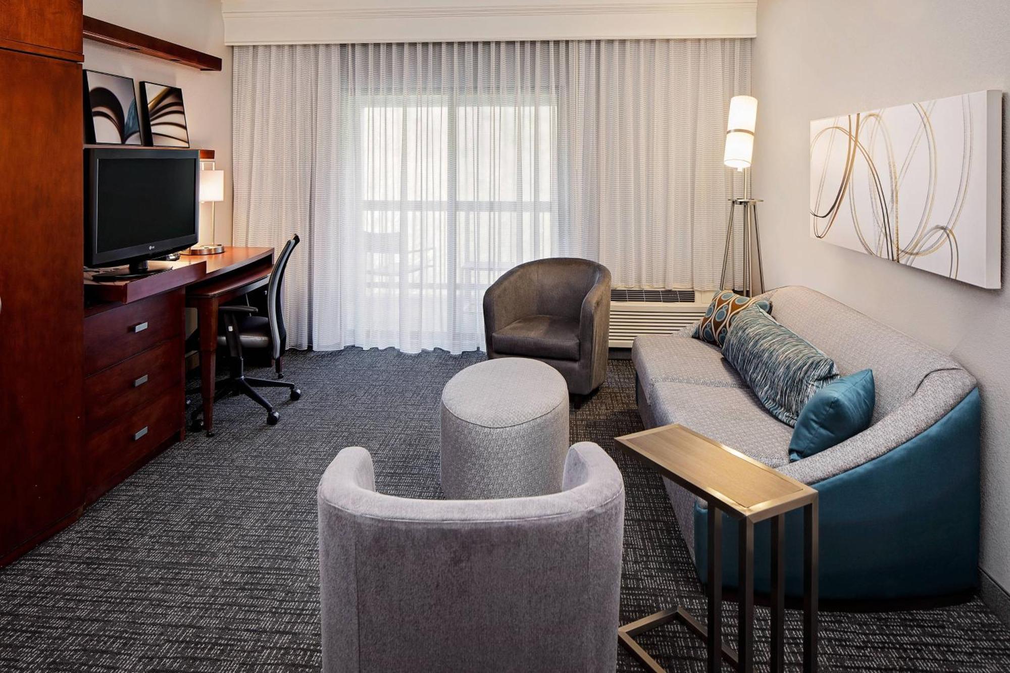 Courtyard By Marriott Pittsburgh West Homestead Waterfront Екстер'єр фото
