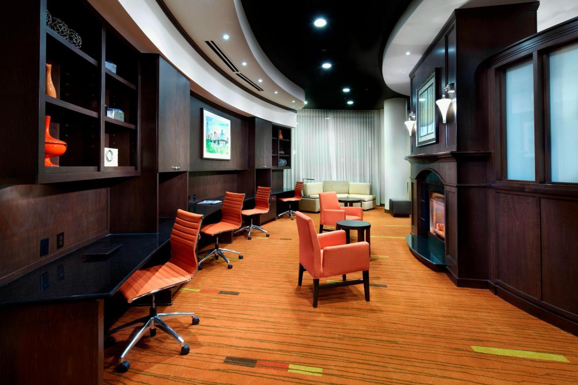 Courtyard By Marriott Pittsburgh West Homestead Waterfront Екстер'єр фото